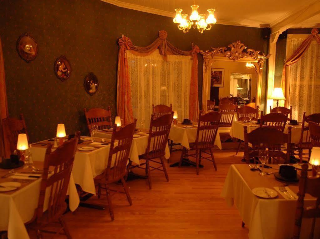 סנט-אגת'ה-דה-מון Auberge De La Tour Du Lac מראה חיצוני תמונה